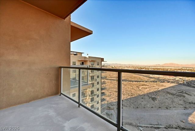 8255 Las Vegas Boulevard 2013, Las Vegas, NV 89123