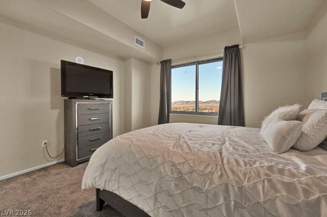 8255 Las Vegas Boulevard 2013, Las Vegas, NV 89123