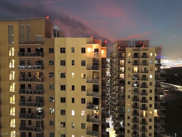 8255 Las Vegas Boulevard 2013, Las Vegas, NV 89123