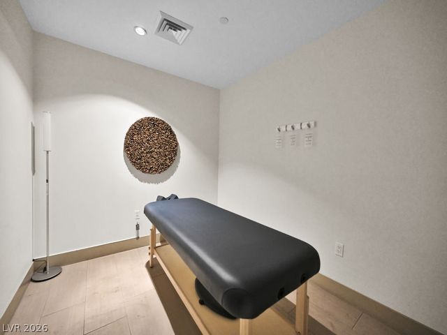 8255 Las Vegas Boulevard 2013, Las Vegas, NV 89123