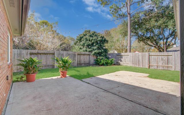 14806 Flowerwood Drive, Houston, TX 77062