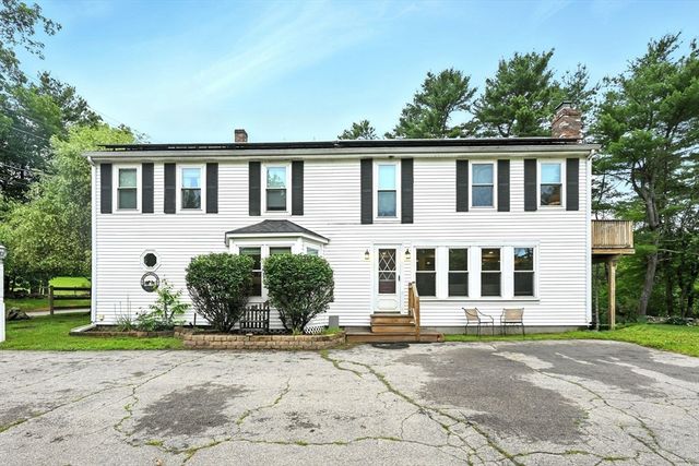 23 Westboro Rd, Upton, MA 01568