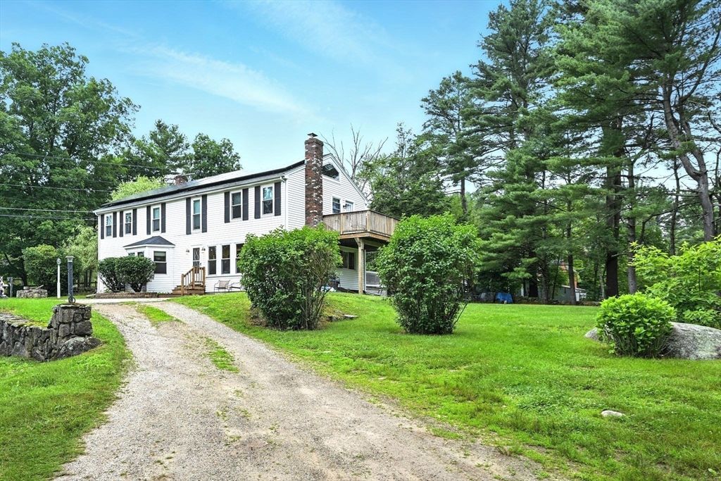 23 Westboro Rd, Upton, MA 01568