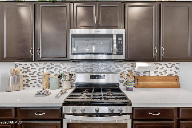 9440 W WILLOW BEND Lane, Phoenix, AZ 85037