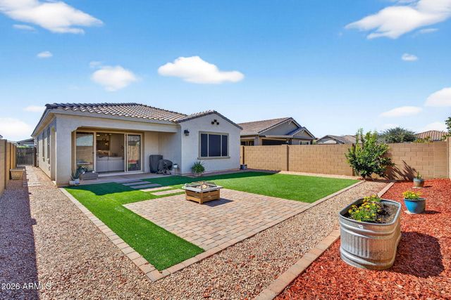 9440 W WILLOW BEND Lane, Phoenix, AZ 85037