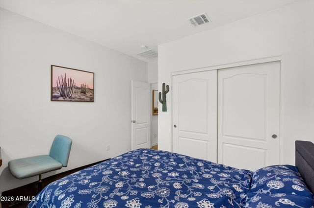 9440 W WILLOW BEND Lane, Phoenix, AZ 85037