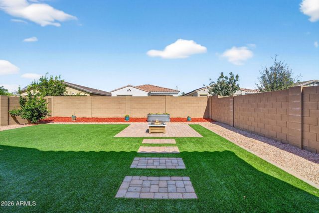 9440 W WILLOW BEND Lane, Phoenix, AZ 85037