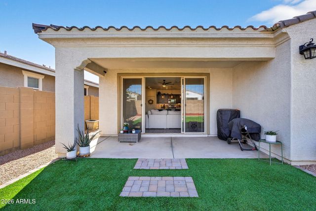 9440 W WILLOW BEND Lane, Phoenix, AZ 85037