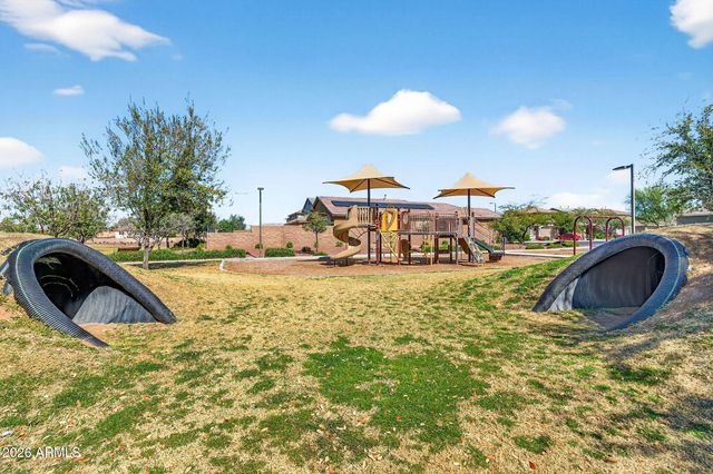 9440 W WILLOW BEND Lane, Phoenix, AZ 85037