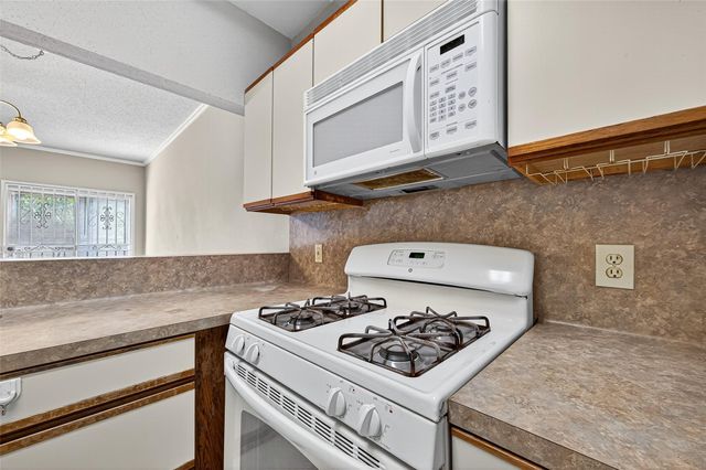 2910 Grants Lake Boulevard 1702, Sugar Land, TX 77479