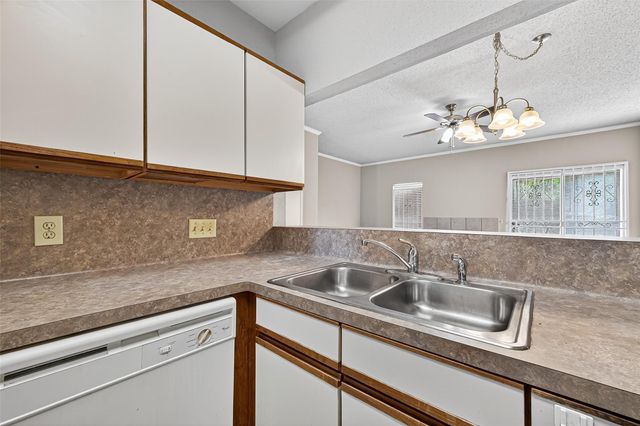 2910 Grants Lake Boulevard 1702, Sugar Land, TX 77479