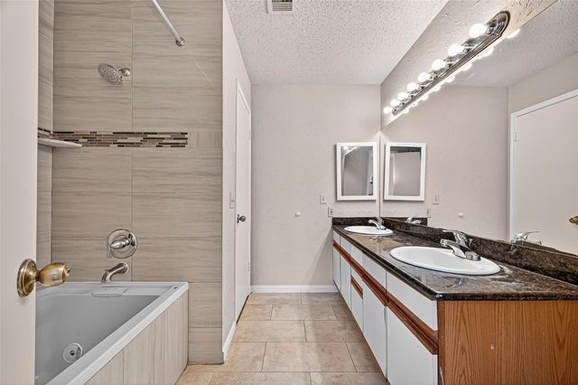 2910 Grants Lake Boulevard 1702, Sugar Land, TX 77479