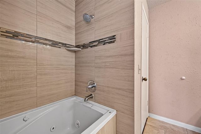 2910 Grants Lake Boulevard 1702, Sugar Land, TX 77479