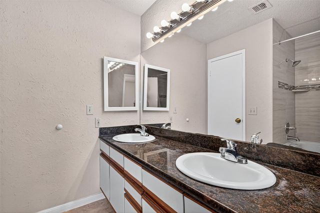 2910 Grants Lake Boulevard 1702, Sugar Land, TX 77479