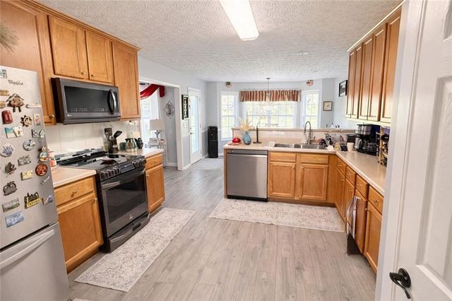 4408 Webb Meadows Drive, Loganville, GA 30052