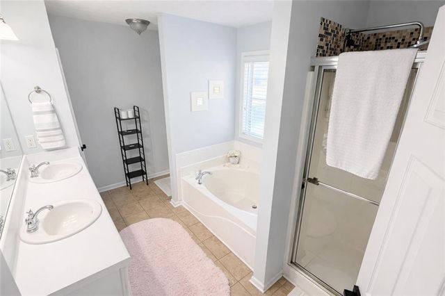 4408 Webb Meadows Drive, Loganville, GA 30052