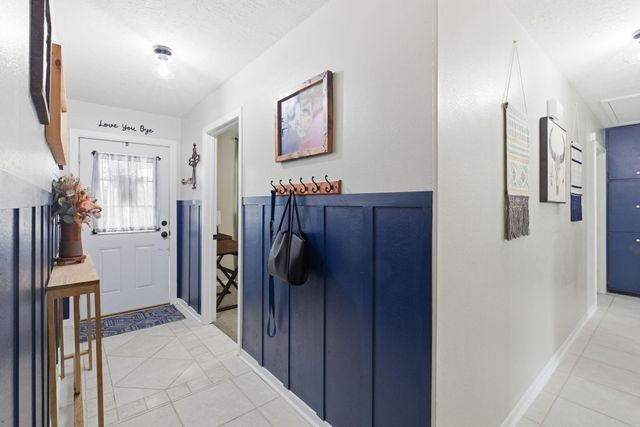 3902 Stillmeadow Drive, Bryan, TX 77802