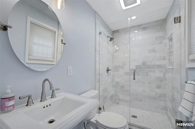 84 S Central Avenue, Ramsey, NJ 07446