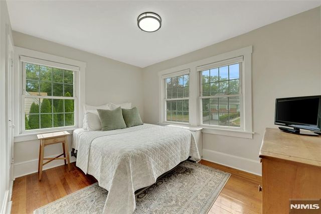84 S Central Avenue, Ramsey, NJ 07446