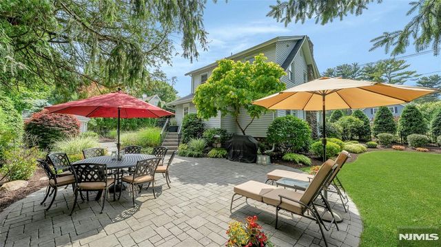 84 S Central Avenue, Ramsey, NJ 07446