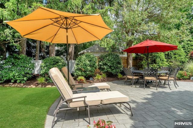 84 S Central Avenue, Ramsey, NJ 07446