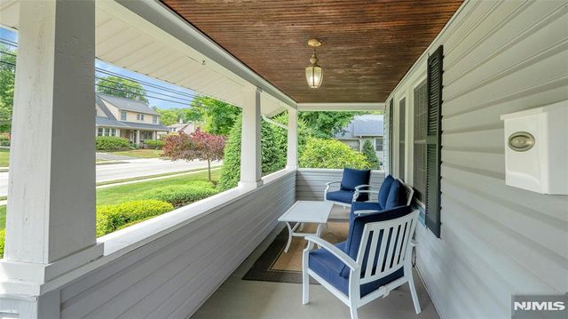 84 S Central Avenue, Ramsey, NJ 07446