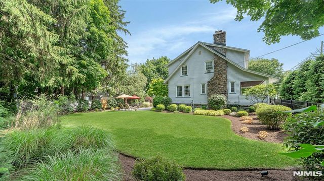 84 S Central Avenue, Ramsey, NJ 07446