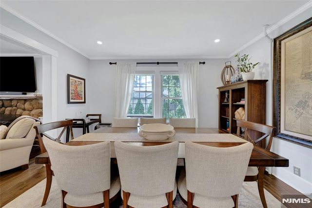 84 S Central Avenue, Ramsey, NJ 07446