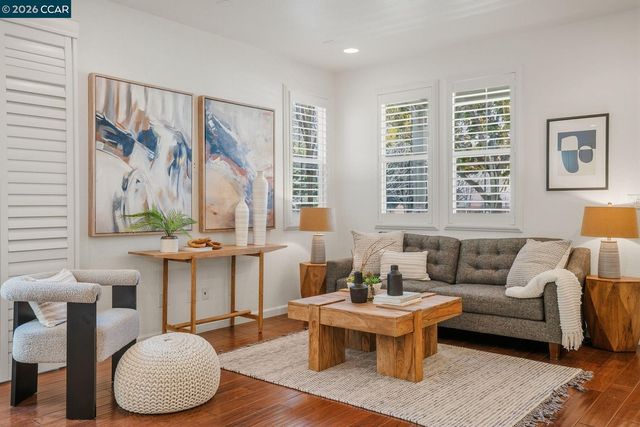 22640 Filbert St, Hayward, CA 94541