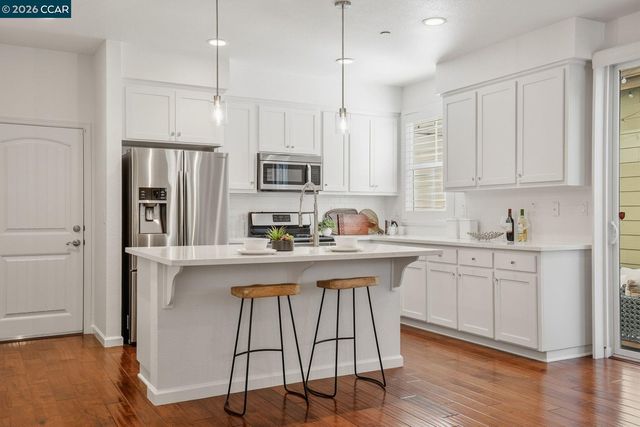 22640 Filbert St, Hayward, CA 94541