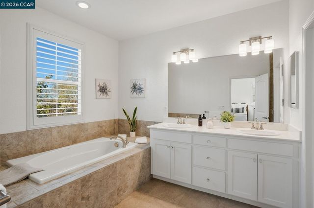 22640 Filbert St, Hayward, CA 94541