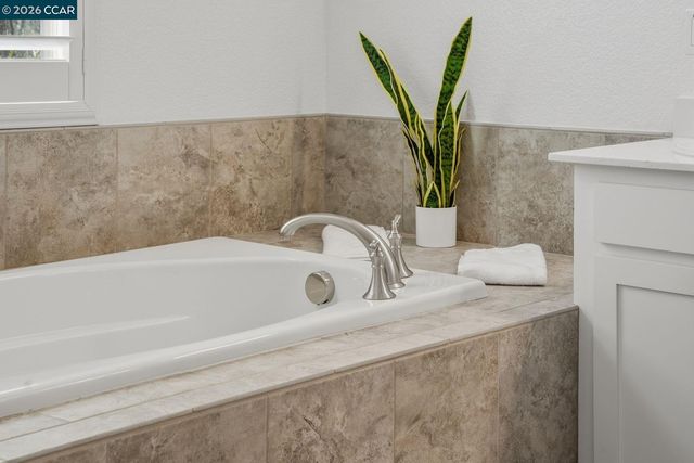 22640 Filbert St, Hayward, CA 94541