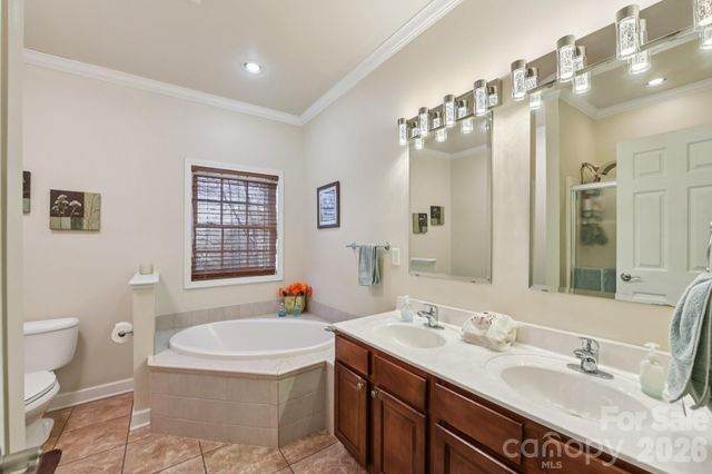 9484 Riviera Drive, Sherrills Ford, NC 28673