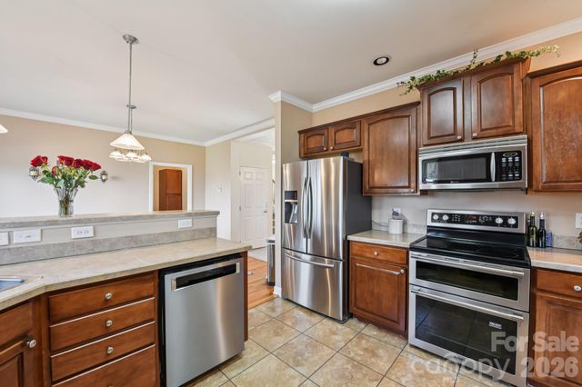 9484 Riviera Drive, Sherrills Ford, NC 28673