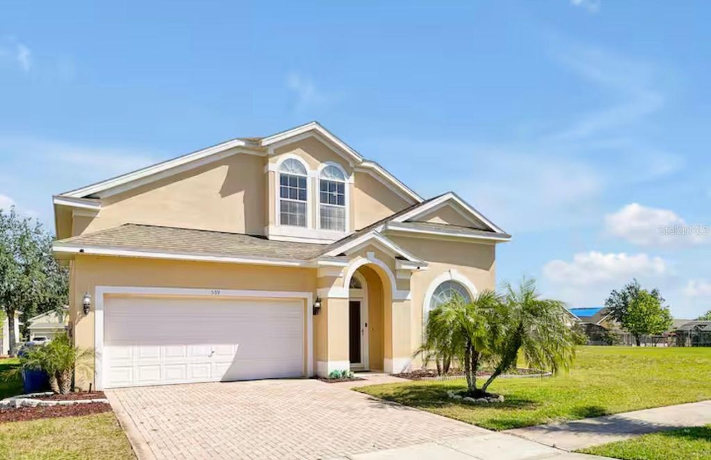 Image 1 of property listing at 559 CADIZ LOOP, Davenport, FL 33837