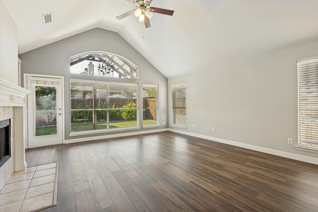 5525 Pebble Court, Mckinney, TX 75072