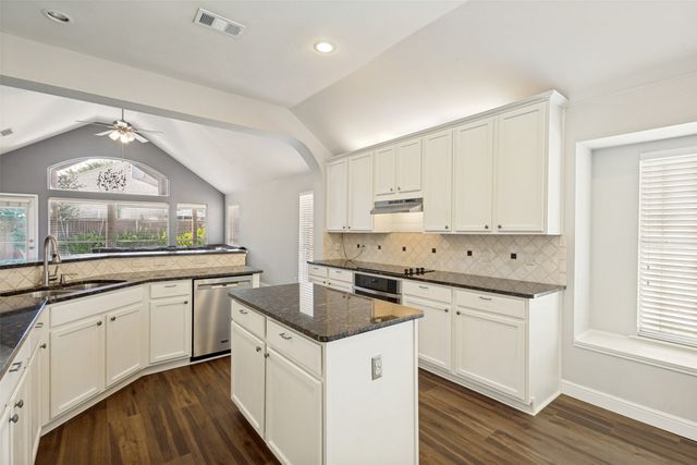 5525 Pebble Court, Mckinney, TX 75072