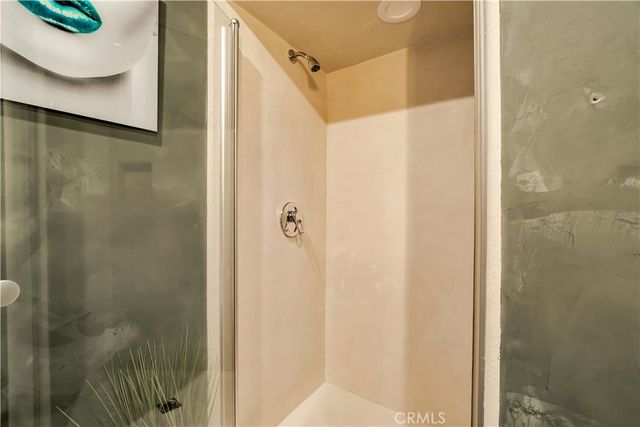 19246 Rosita Street, Tarzana, CA 91356