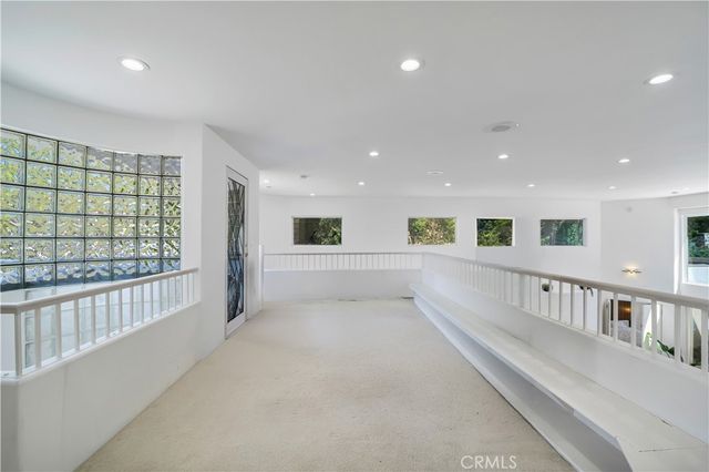 19246 Rosita Street, Tarzana, CA 91356