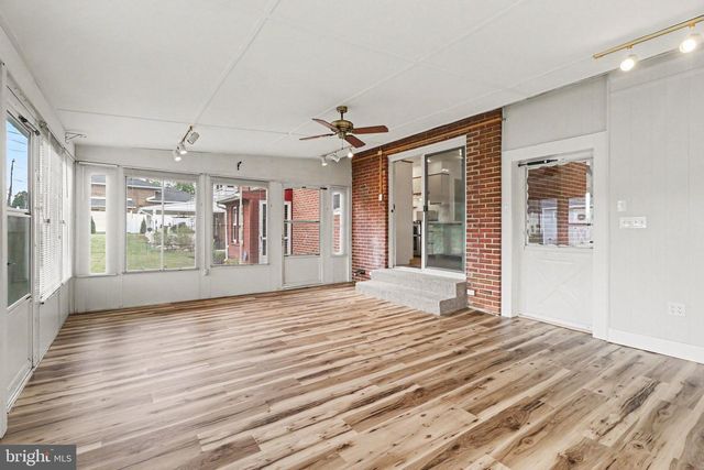 604 ROBERT ST, Mechanicsburg, PA 17055