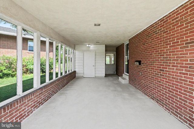 604 ROBERT ST, Mechanicsburg, PA 17055