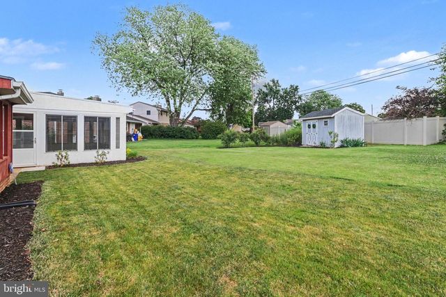 604 ROBERT ST, Mechanicsburg, PA 17055