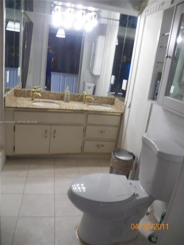 600 N 35th Ave 2, Hollywood, FL 33021