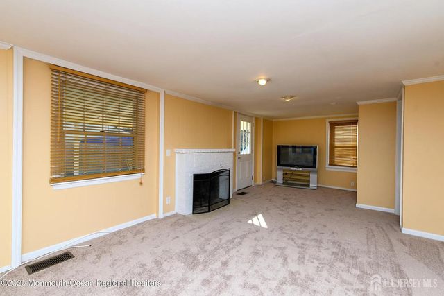 2 Woodbrook Drive, Aberdeen, NJ 07747