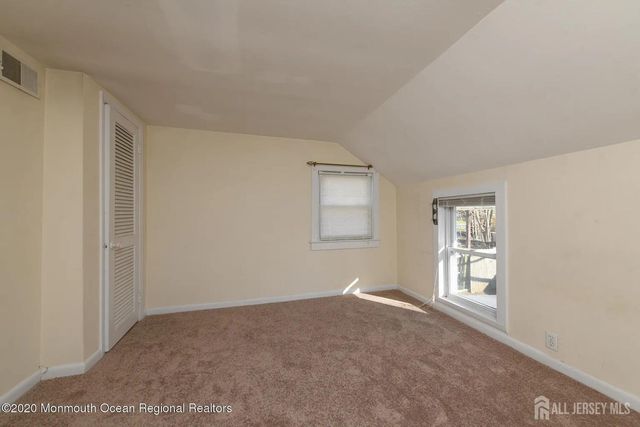 2 Woodbrook Drive, Aberdeen, NJ 07747
