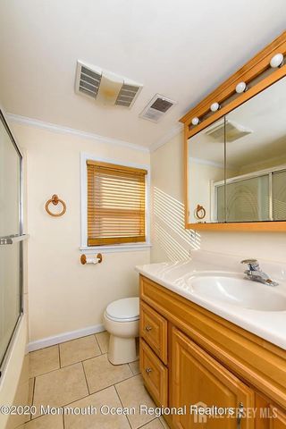 2 Woodbrook Drive, Aberdeen, NJ 07747