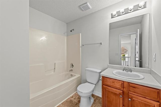 3669 Arminto Drive, Ellenwood, GA 30294