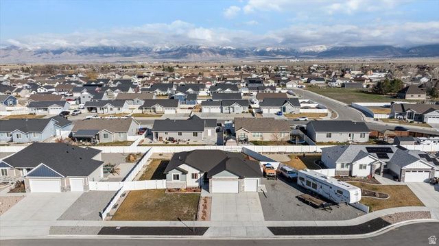 237 S JODI LN, Grantsville, UT 84029