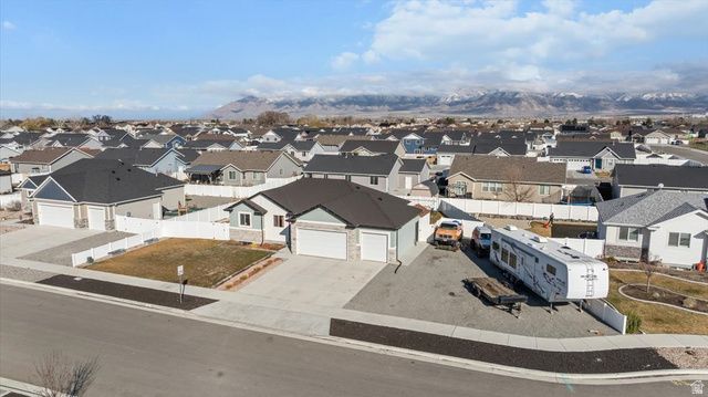 237 S JODI LN, Grantsville, UT 84029