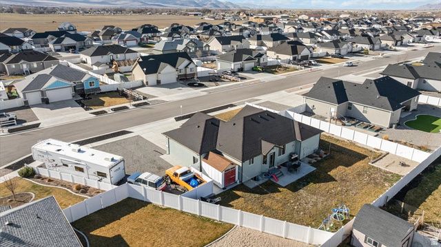 237 S JODI LN, Grantsville, UT 84029